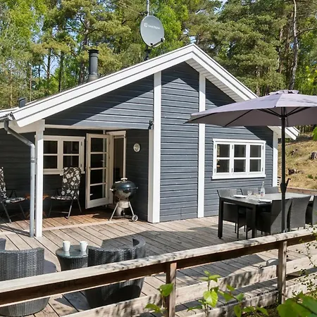 Holiday home Hallgerd - 800m From The Sea In Bornholm By Interhome