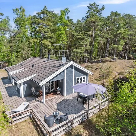 Semesterbostad Hallgerd - 800m From The Sea By Interhome Neksø