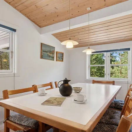 Semesterbostad Hallgerd - 800m From The Sea By Interhome Neksø