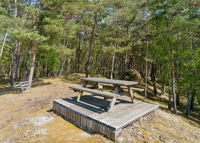 Hallgerd - 800m From The Sea By Interhome *