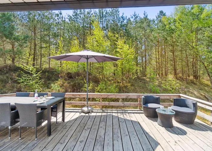 Hallgerd - 800m From The Sea By Interhome *